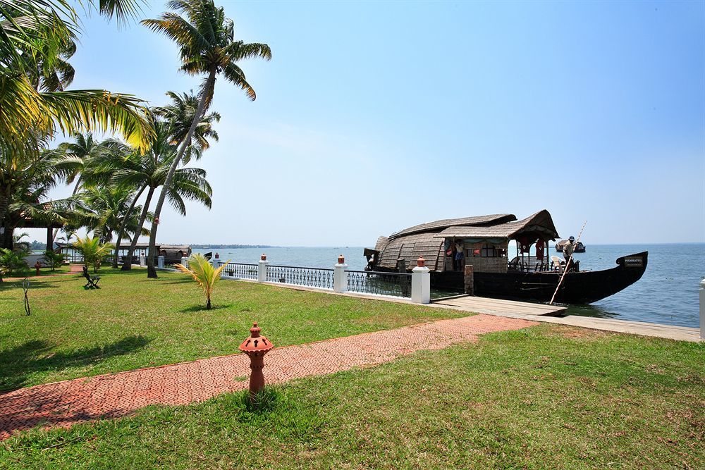 Cocobay Resort Кумараком Екстер'єр фото